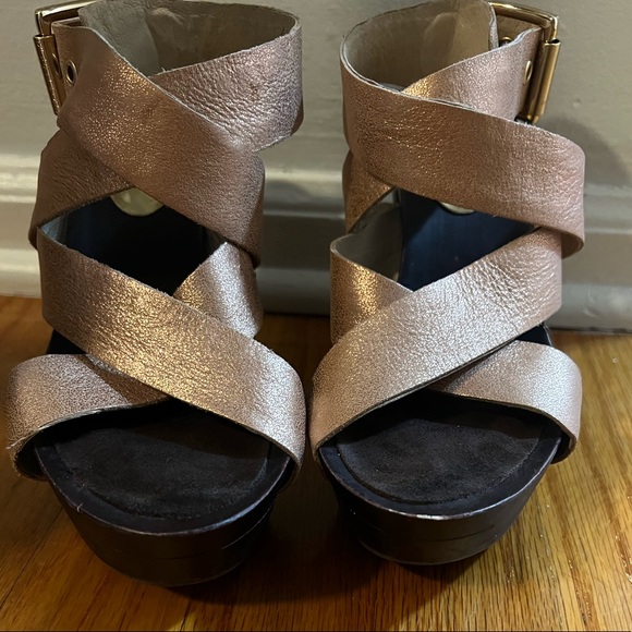Michael Kors Wooden Platform Sandals Size 7 - Picture 6 of 6